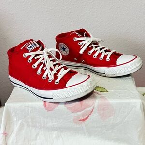 AllStar Converse Sneakers- Red